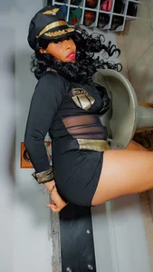 Public od megan-fox12  5 snímek