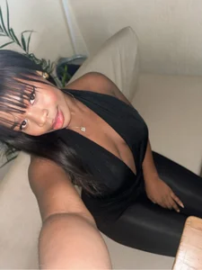 Venuswil Public 사진