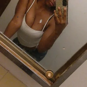 ivysosexy Public Pic 5