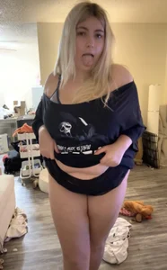 OliviaWonder Public Pic 5