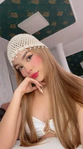 LYEN_RAE Cute Lyen🫦🍒 Pic