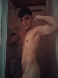 MicaelRian69のFreeの 3枚の写真