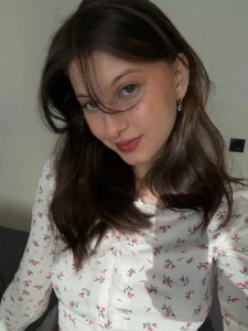 LouiseChavez flawless 圖片 2