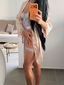 Stephanie_Horny Public รูป  3