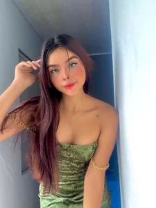 Madeline_Foxxxy cute Foto