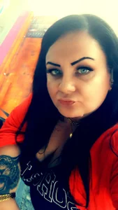 nastymilf44のPublicの 2枚の写真