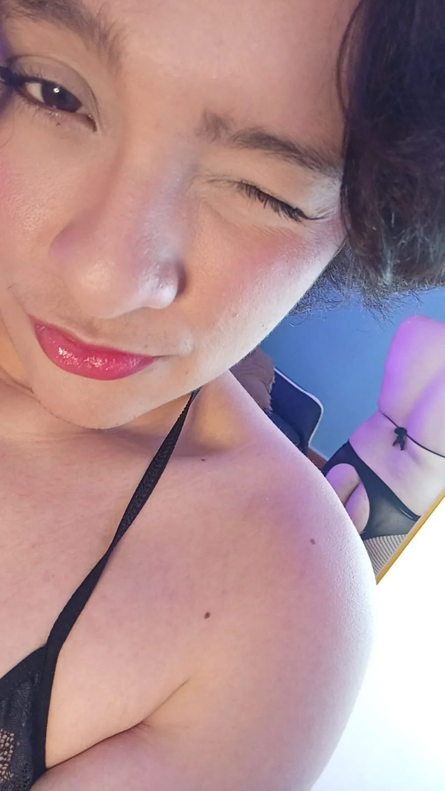 Nicki_Ripperton Právě oblíbené foto 639