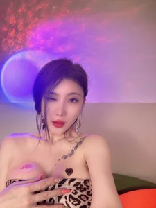 Zdjęcia Lasouris5254 vivian的性爱秘密（the secret of love）: 