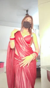 hot_queen78のSexy bhabhi 💦🍑の枚の写真