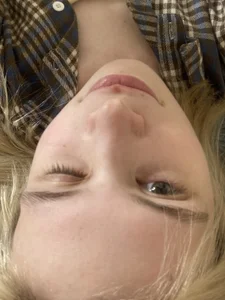 CarleySuski Dangerously beautiful Pic 6