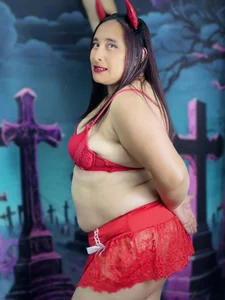 LeilaSmith_ Halloween 😈 Pic 5
