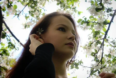 NaomiFess 4 Pic