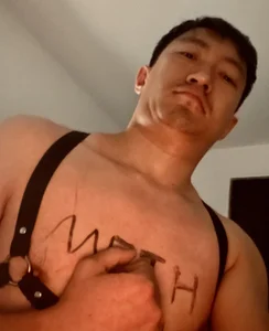 chr_mh_clouds Public Gambar 2