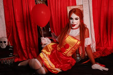 Ashly_Miller Halloween 2024 Pic 6