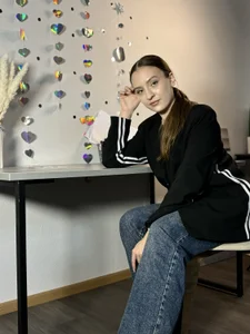 LareeVice Public Bilde