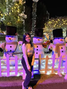 EmilyCxx Public Foto 5
