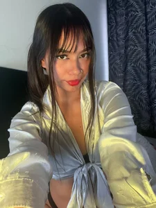 Bella_Stone: Public ( 7 фото)