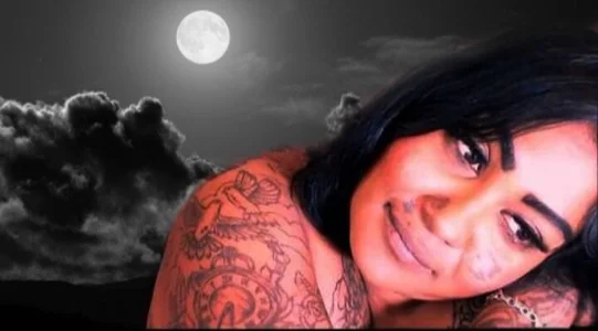 indian_dreamgirl Love Roses Pic 2