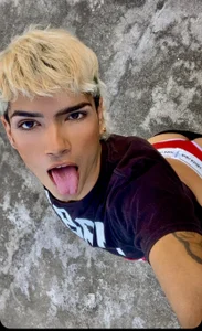 secretelektrra Very hony femboy . fénykép