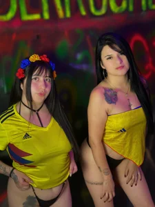 _Luna_Velvett Your Favorite Colombians 💛💙💓 Pic 6
