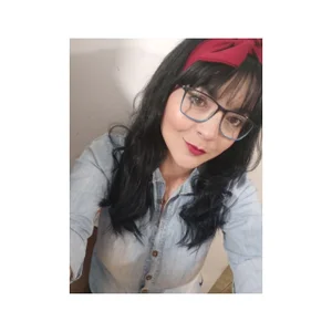 sally10_35 Public Pic 6