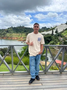 Natan_Latino Un Poco de Mi Pic 3