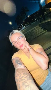 Dailyn_Rose In Europe🪄 Pic 2