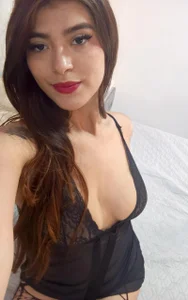 ELIZA_FOXXX Public Pic 3