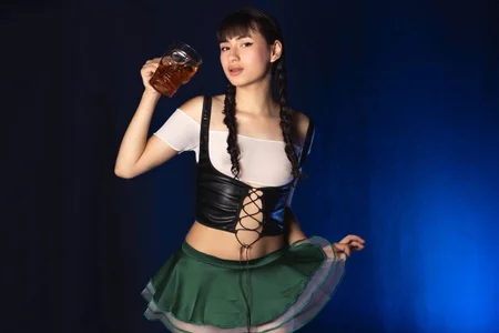 Pinksnake Let´s drink and get drvnk, we can fuck. Foto