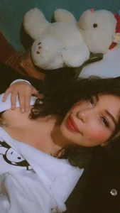 SofiaWhitesPublic Bild