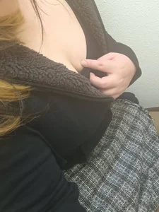 sakura_love_ch Public Pic 4