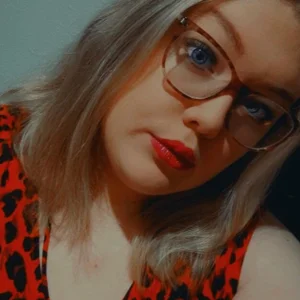 Public de Sexycurvyemilyy  2 Imagens