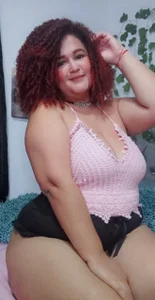 salometkm Do you want my legs around your face? Foto 5