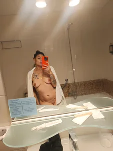 velvet__G's A few sneaky photos Sex Photo 1
