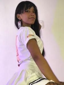 CharllotteQueen Public Pic 4