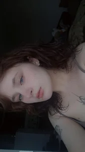 charlotte_mee Public slika