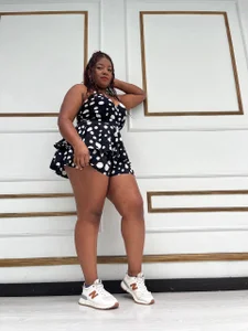 Afrodita_de_amor A touch of class, a hint of mystery 💋 Pic