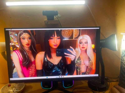 selena_lust Queens!!! Pic