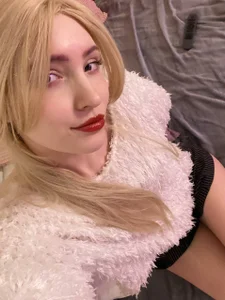 Yayaa_Love Public  4টি ছবি