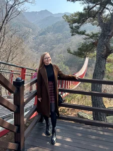 Chloe_Richardson Magical Lands Pic 7