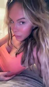 pussytrans Public Pic 6