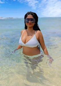 LillyLive Pure White, Pure Sin صورة واحدة|LillyLive Pure White, Pure Sin صورتان|LillyLive Pure White, Pure Sin  7 صور|LillyLive Pure White, Pure Sin  7 صورة