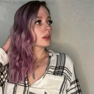 Sweetdee222x Throwback purple hair Pic 3
