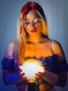 Olivia_Fox69 your pretty snow white Pic