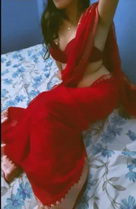 Threesome_queen01 Public 사진 5