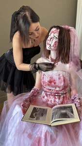 The Dark Side of Bridal Beauty od CherryBombs-  2 snímek