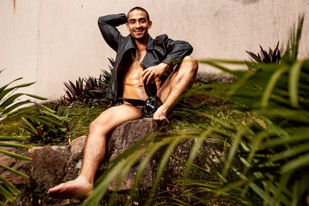 Romeocolin Hot Pascua صورة واحدة|Romeocolin Hot Pascua صورتان|Romeocolin Hot Pascua  صور|Romeocolin Hot Pascua  صورة