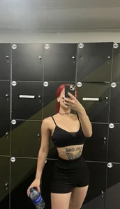 ScarlettRusso1 WORK OUT💪🏼🏋🏻‍♀️ Pic 2