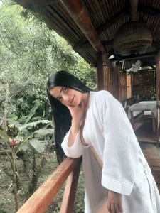 ConnyJenner take a breather Pic