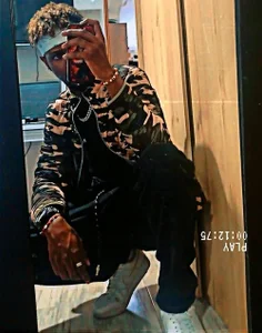 Aroonsexyboy: Public ( 7 фот о)